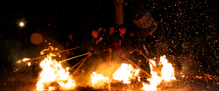 写真：高松地区「足上げ祭」の様子